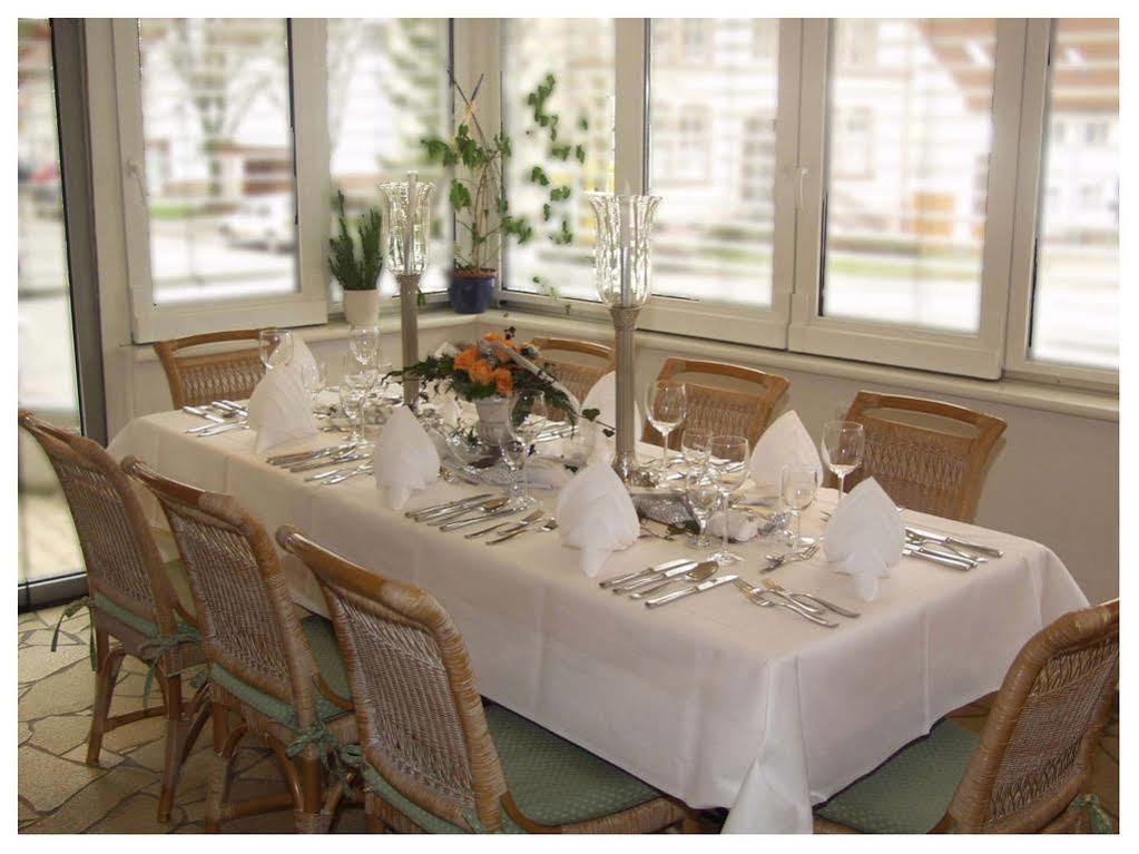 Hotel Roessle Furstenberg  المظهر الخارجي الصورة